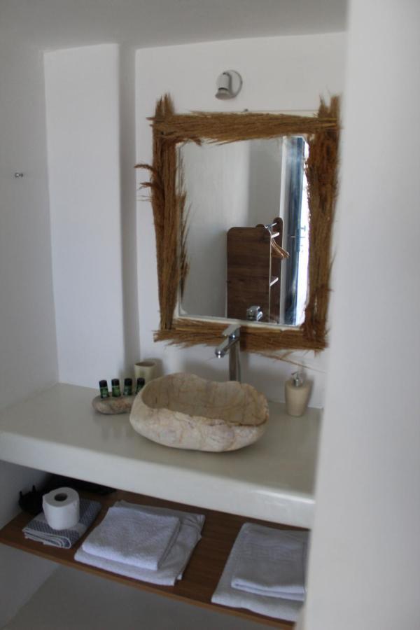 Meltemi Rooms And Studios Anafi Luaran gambar