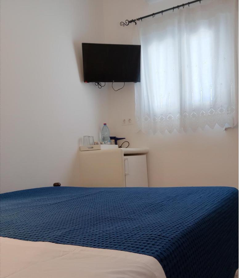 Meltemi Rooms And Studios Anafi Luaran gambar