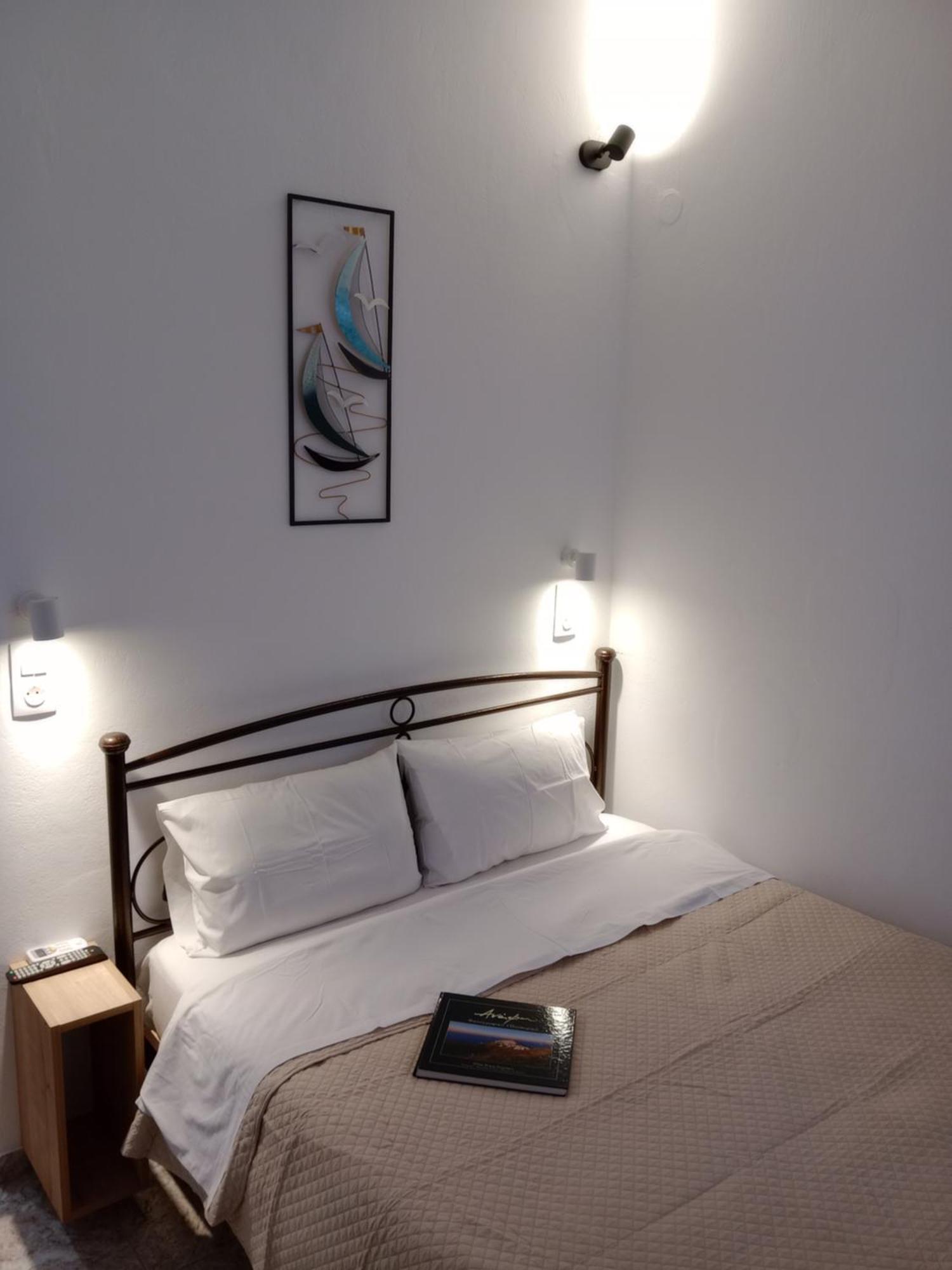 Meltemi Rooms And Studios Anafi Luaran gambar