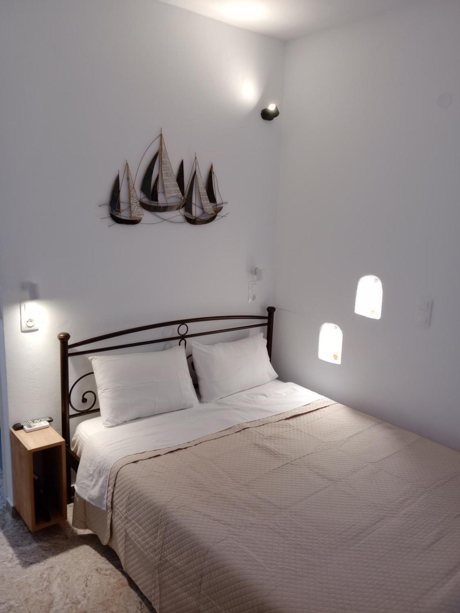 Meltemi Rooms And Studios Anafi Luaran gambar