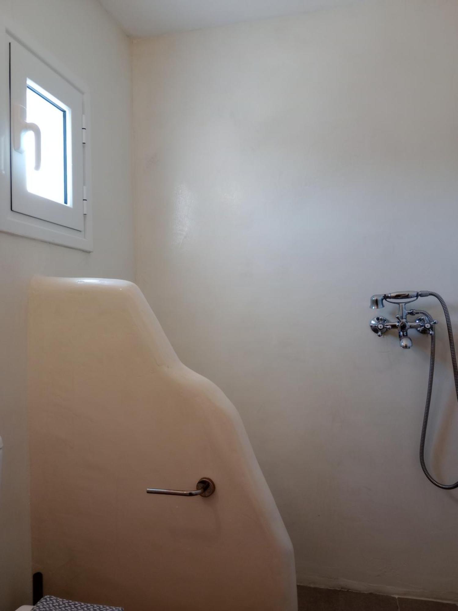 Meltemi Rooms And Studios Anafi Luaran gambar